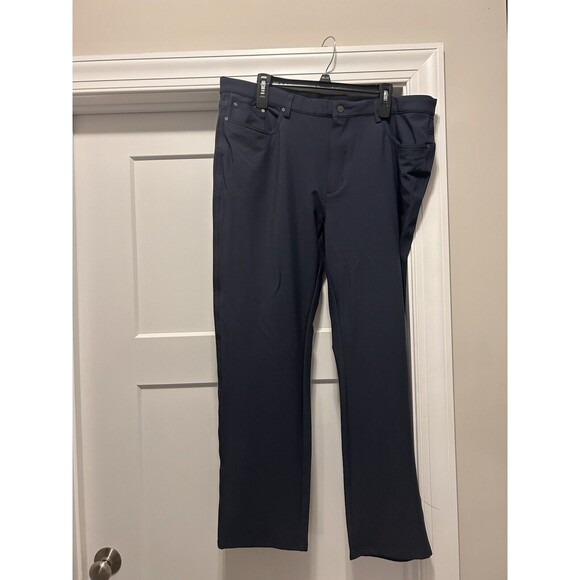 New Greg Norman Men's Polyester Ultimate 5-Pocket Pants Navy Blue Size 38x30 - Picture 1 of 7